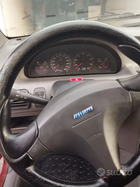 Fiat Punto 1994 photo 5