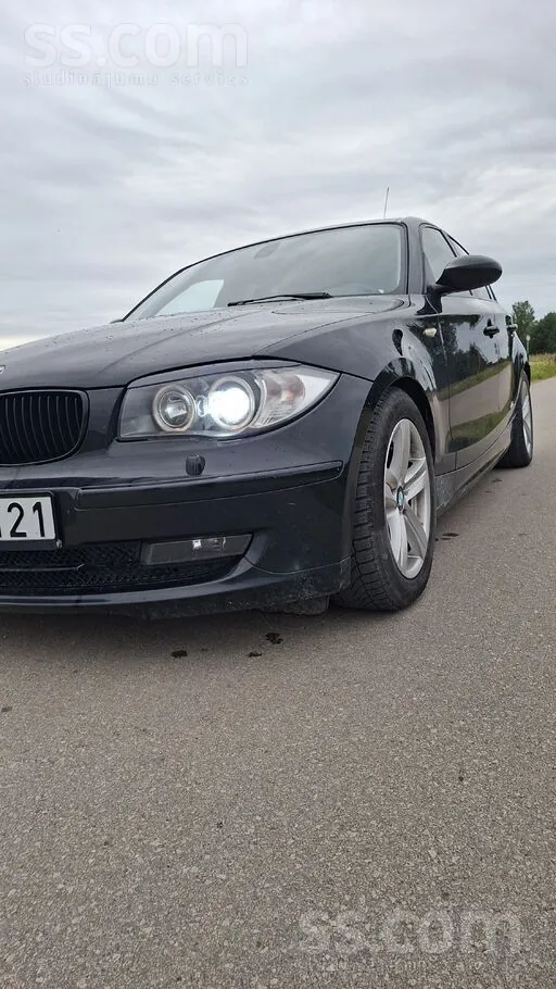 BMW 120 2009 photo 4
