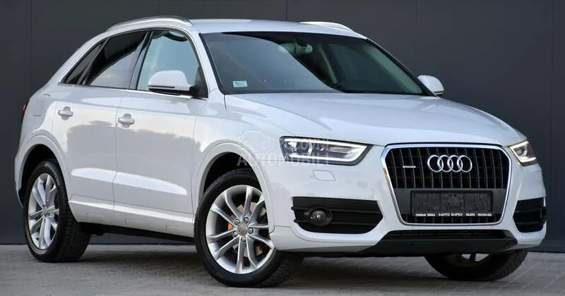 Audi Q3 2012 photo 4