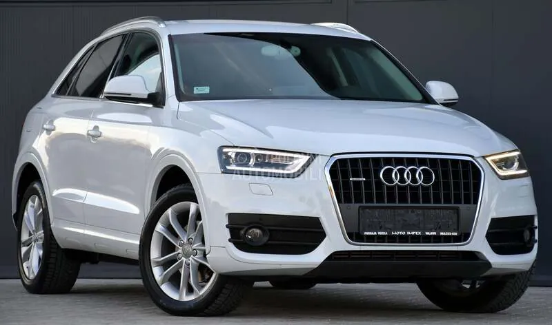 Audi Q3 2012 photo 2