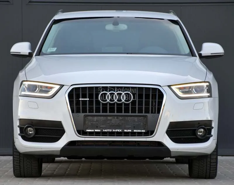 Audi Q3 2012 photo 5