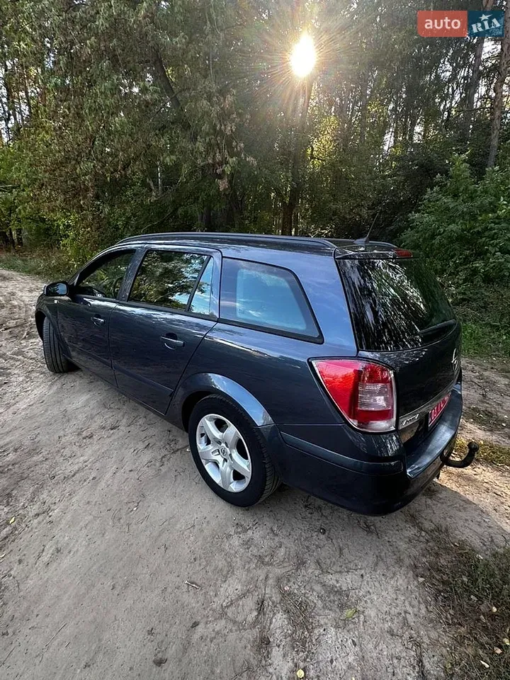 Opel Astra 2007 photo 4