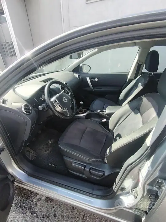 Nissan Qashqai 2012 photo 5
