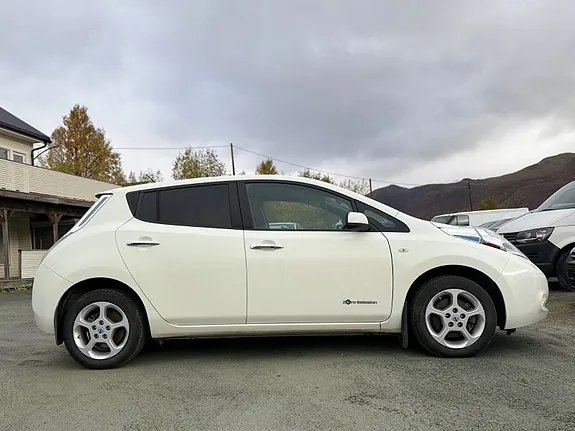 Nissan Leaf 2014 photo 5
