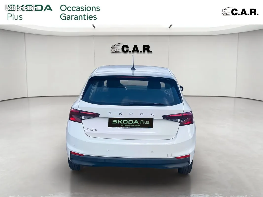 Skoda Fabia 2022 photo 4