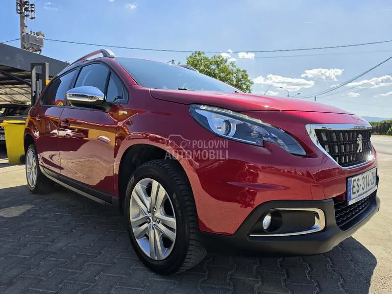 Peugeot 2008 2017 photo 3