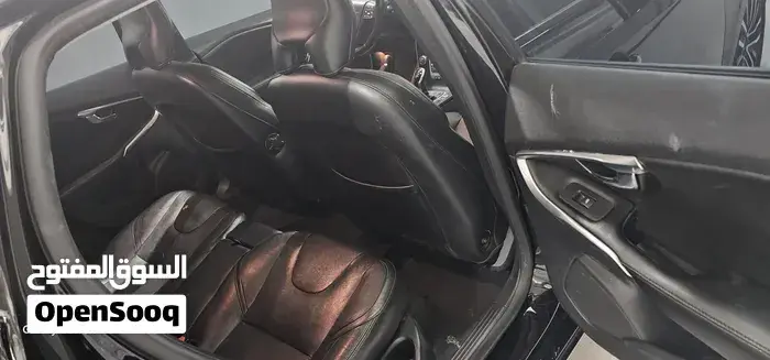 Volvo V40 2019 photo 4