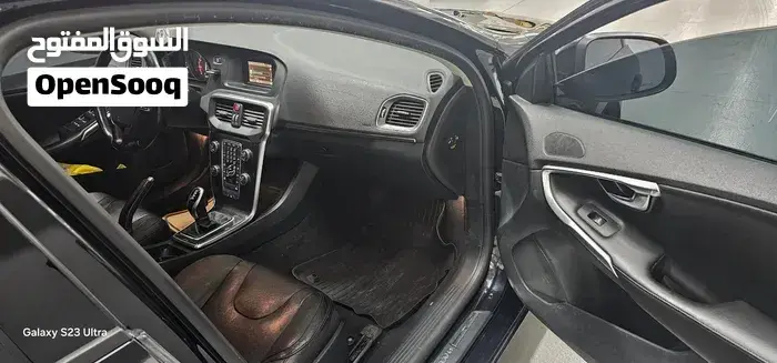 Volvo V40 2019 photo 3