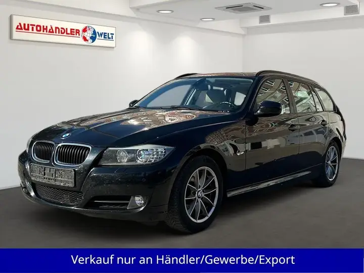BMW 320I
