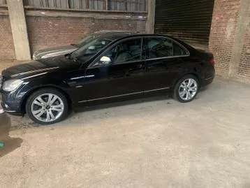 Mercedes-Benz C200