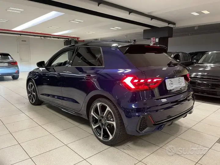 Audi A1 2025 photo 5