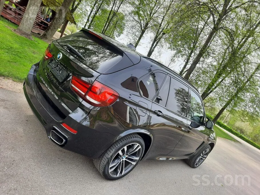 BMW X5 2016 photo 2