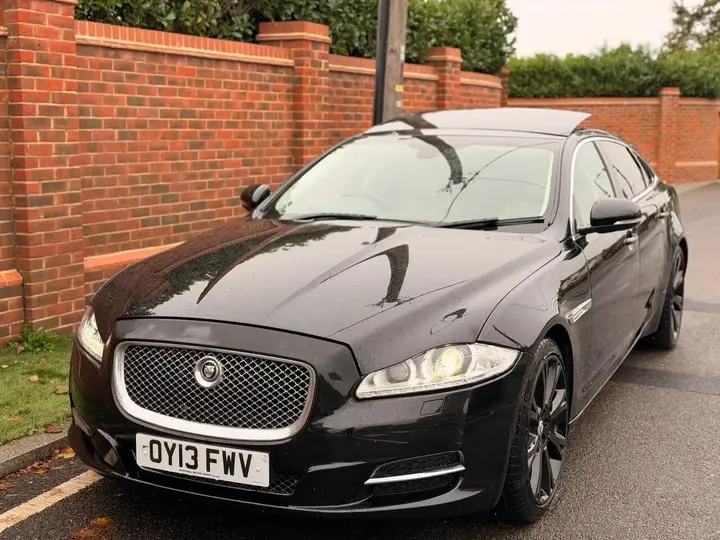 Jaguar Xj 2013 photo 3