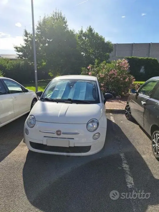 Fiat 500 2011 photo 2
