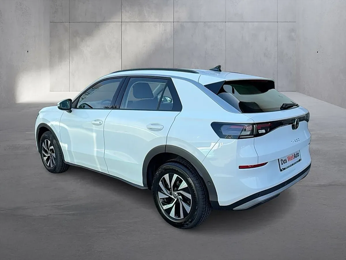 Volkswagen T-Roc 2026 photo 3