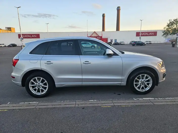 Audi Q5 2011 photo 3