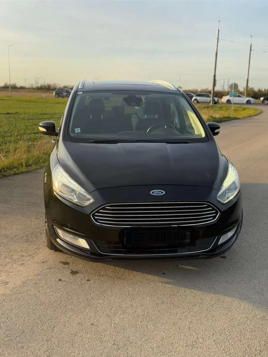 Ford Galaxy 2015 photo 3