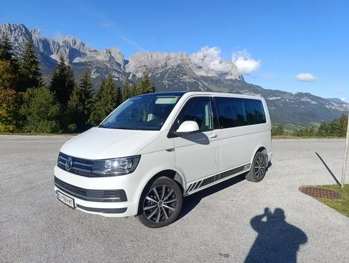 Volkswagen Caravelle 2017 photo 3