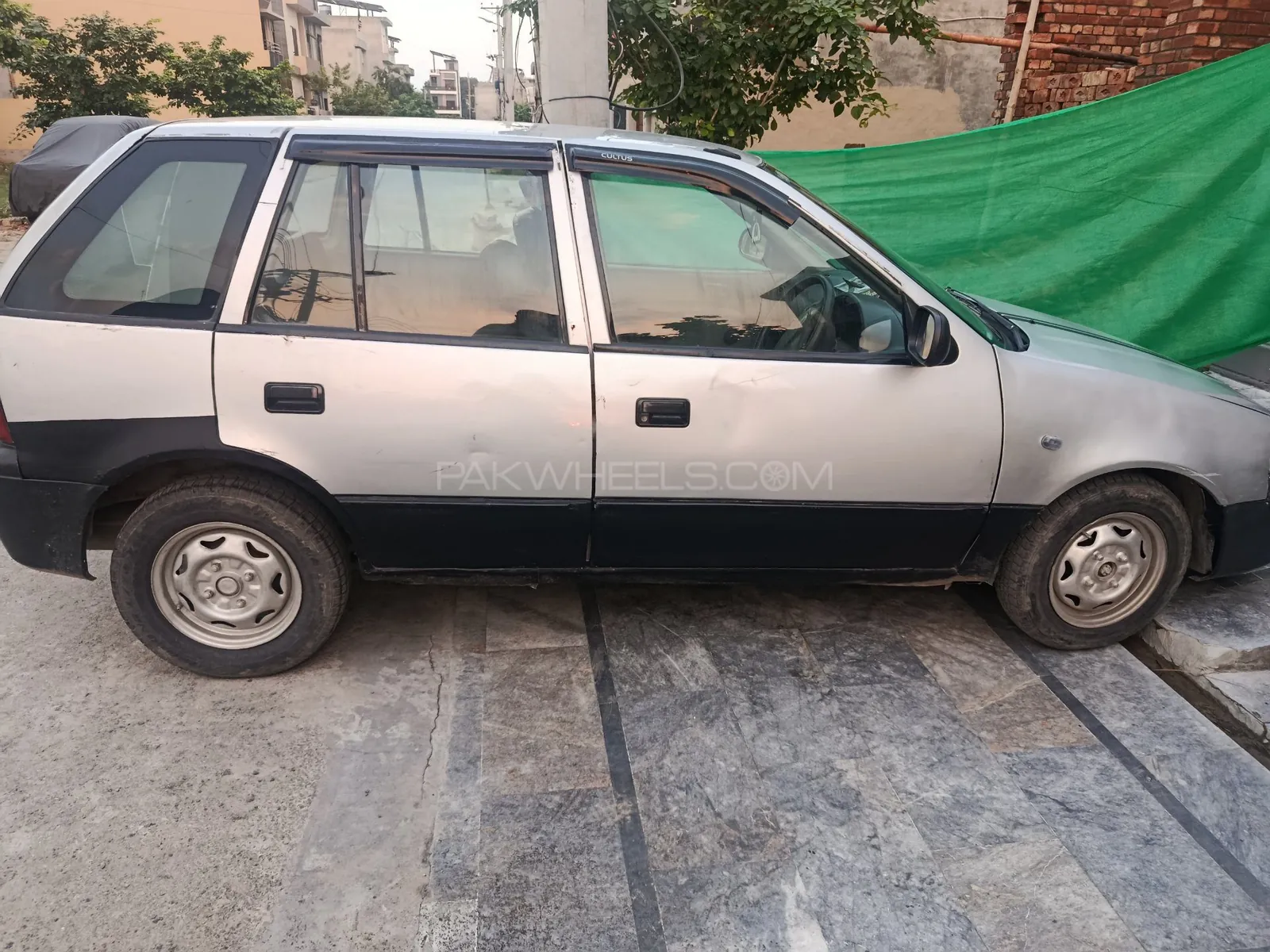 Suzuki Cultus