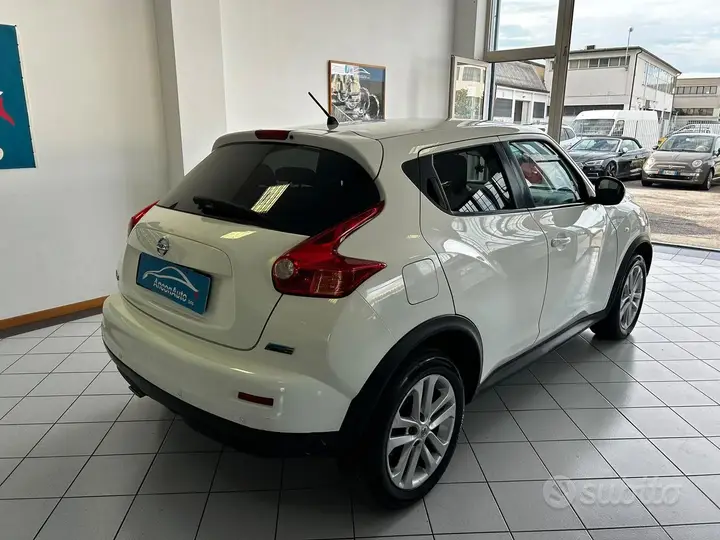 Nissan Juke 2012 photo 3