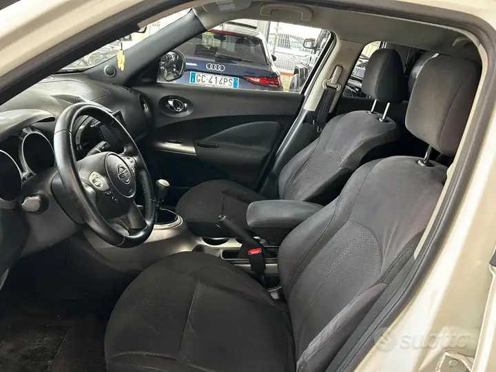 Nissan Juke 2012 photo 5