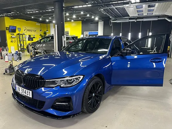 BMW 330E