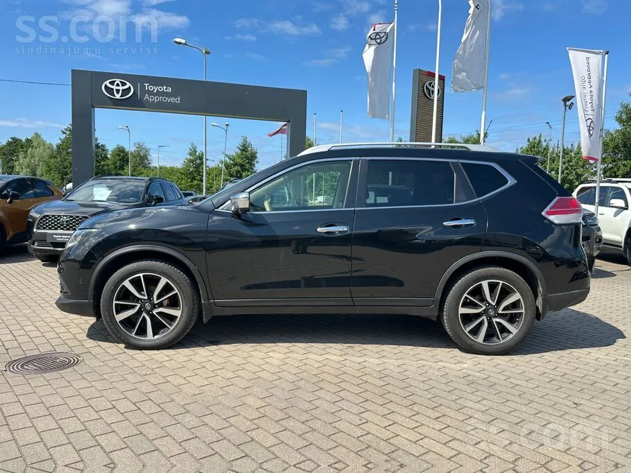 Nissan X-Trail 2016 photo 2