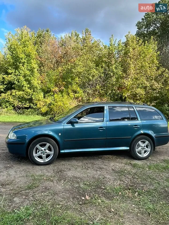Skoda Octavia 2002 photo 3