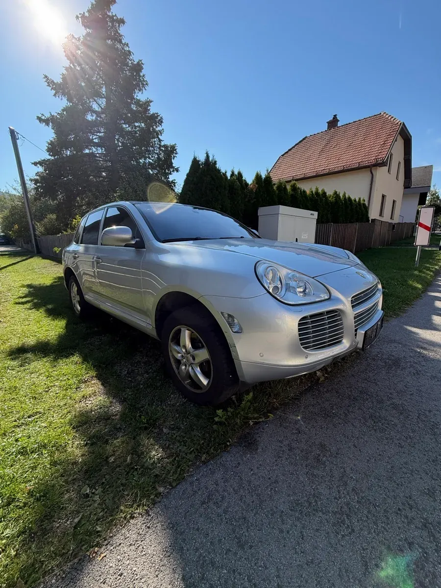 Porsche Cayenne 2005 photo 3