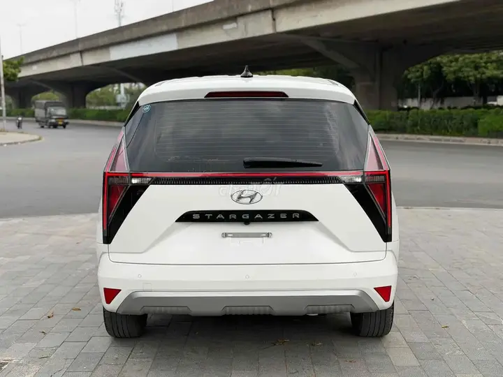 Hyundai Stargazer 2022 photo 2