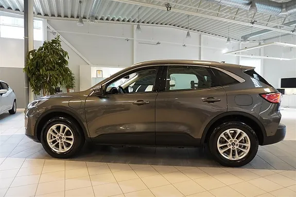 Ford Kuga 2022 photo 3