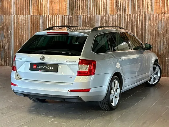 Skoda Octavia 2014 photo 4