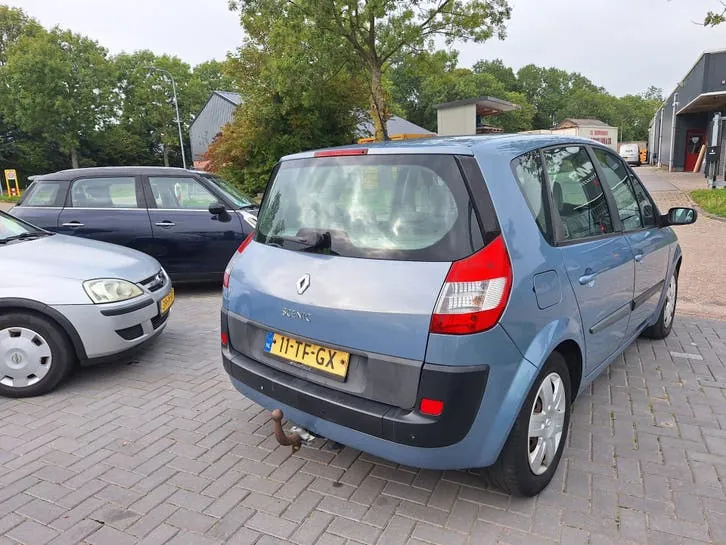 Renault Scénic 2006 photo 3