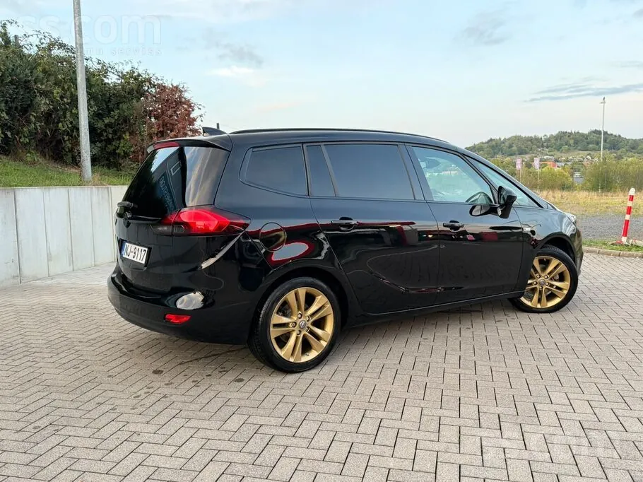 Opel Zafira 2017 photo 3