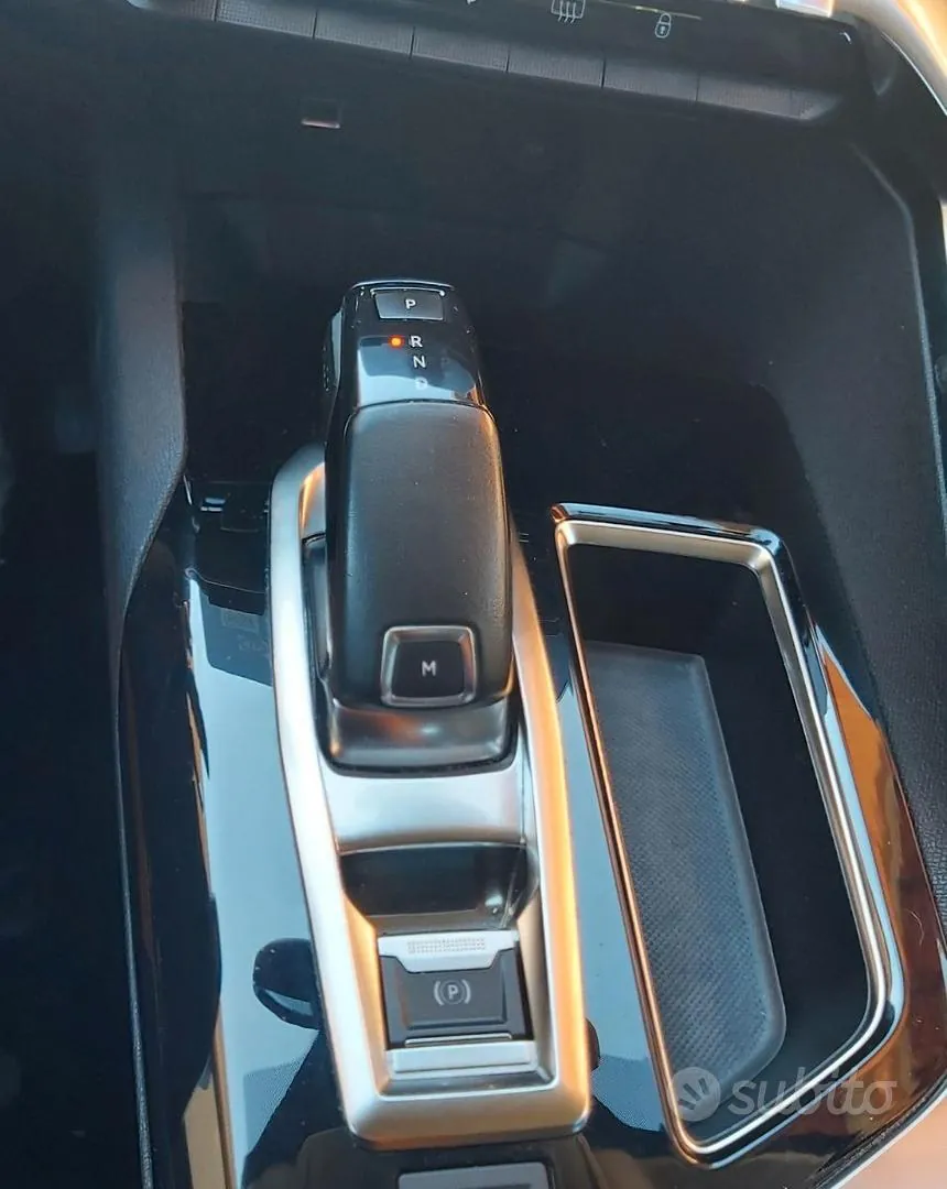 Peugeot 3008 2019 photo 3