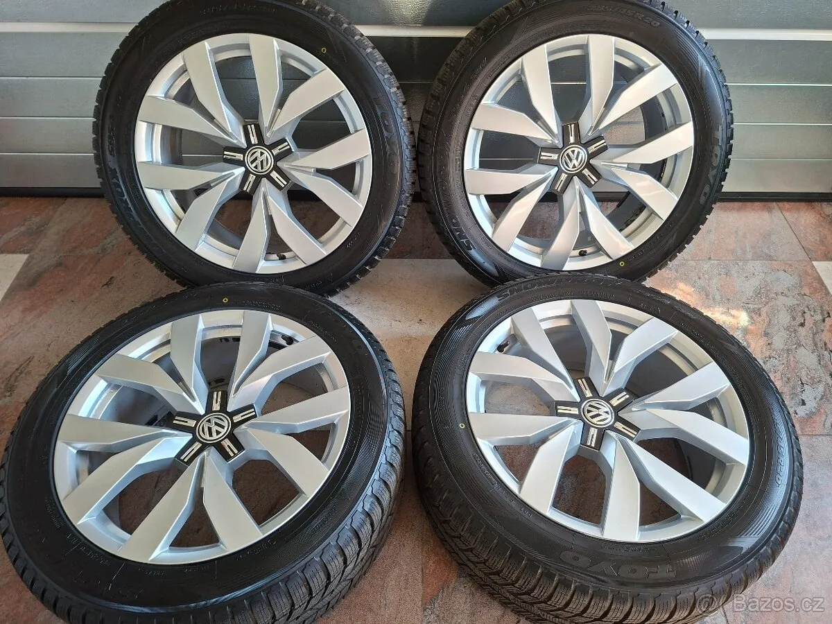 Volkswagen Touareg 2022 photo 2