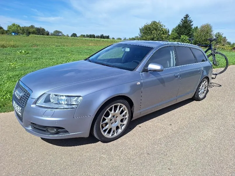 Audi A6 Avant Quattro