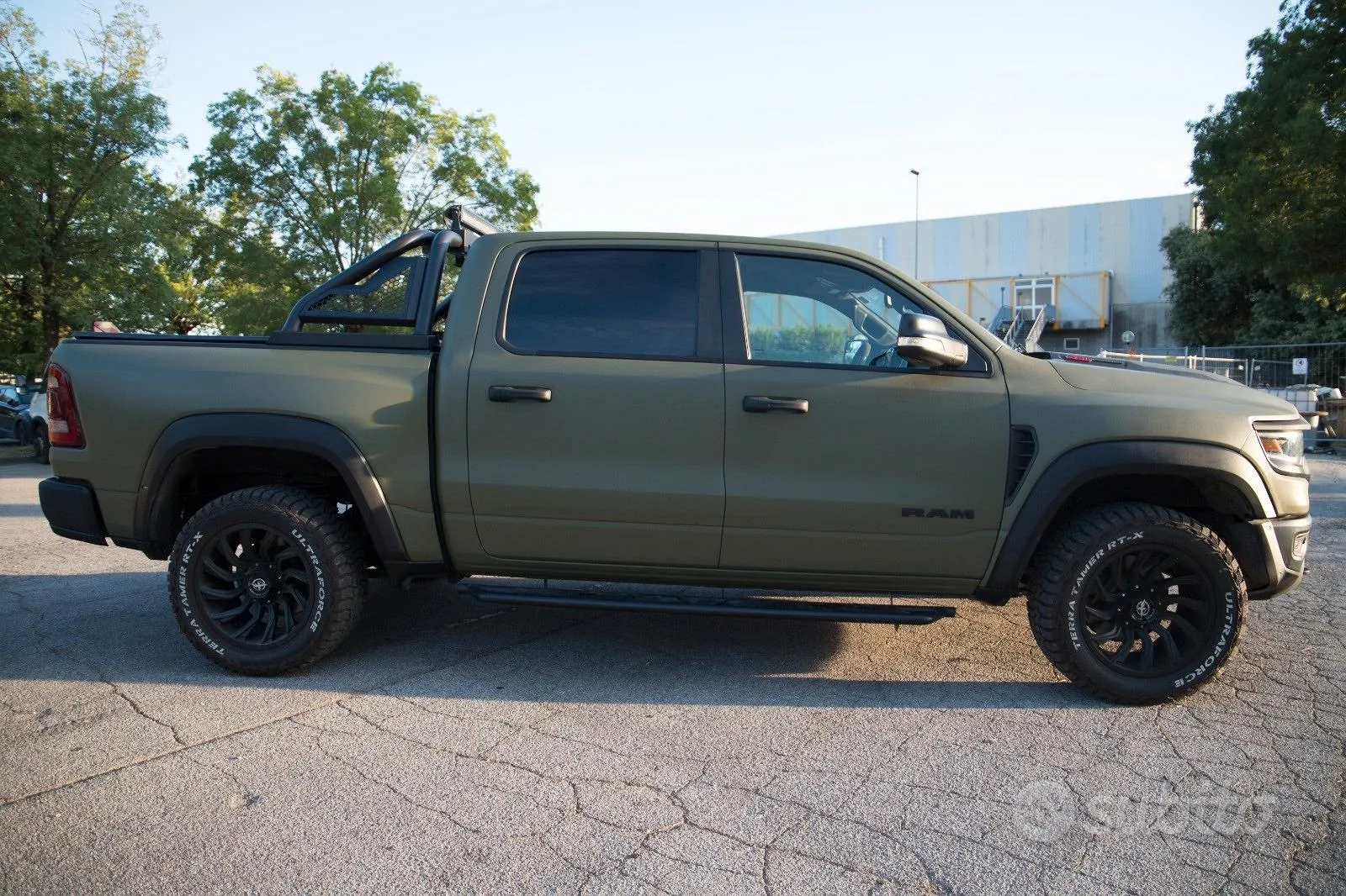 Dodge Ram 1500 2022 photo 3