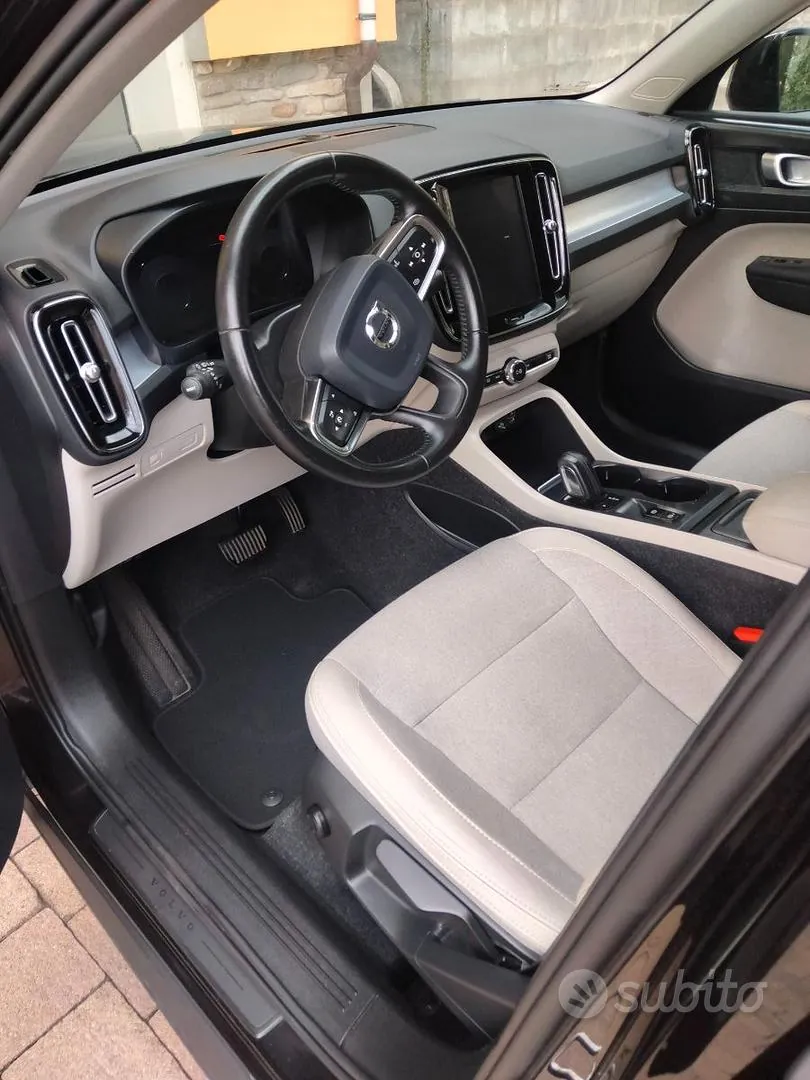 Volvo Xc40 2020 photo 4