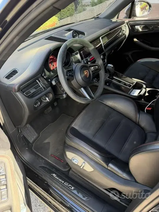 Porsche Macan 2024 photo 5