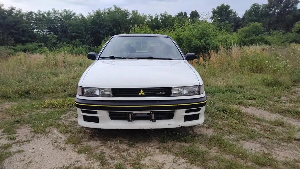 Mitsubishi Lancer