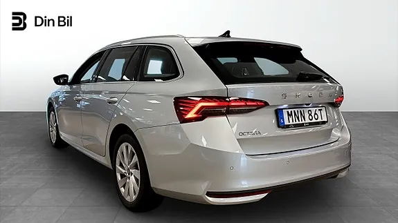 Skoda Octavia 2025 photo 3
