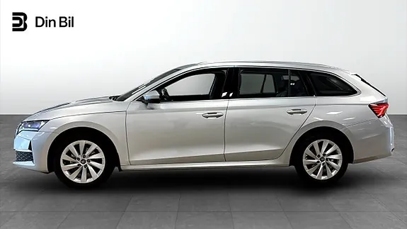 Skoda Octavia 2025 photo 2