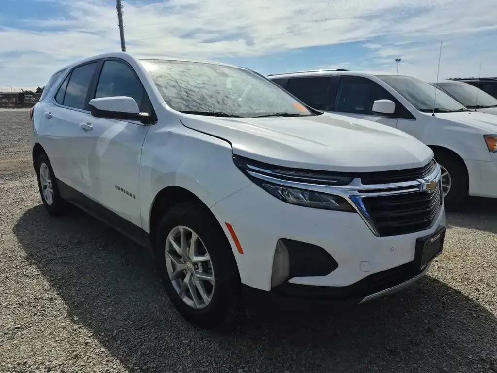 Chevrolet Equinox 2023 photo 2