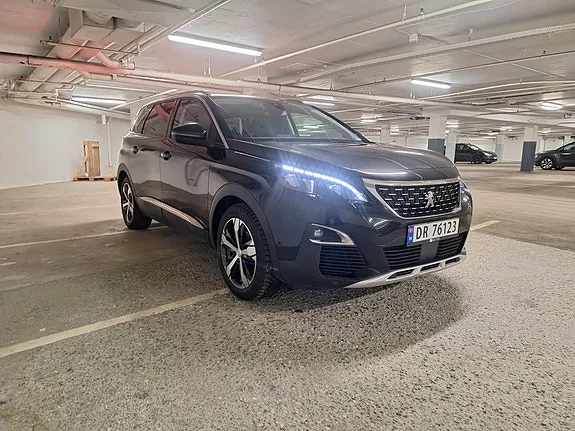 Peugeot 5008 2019 photo 3