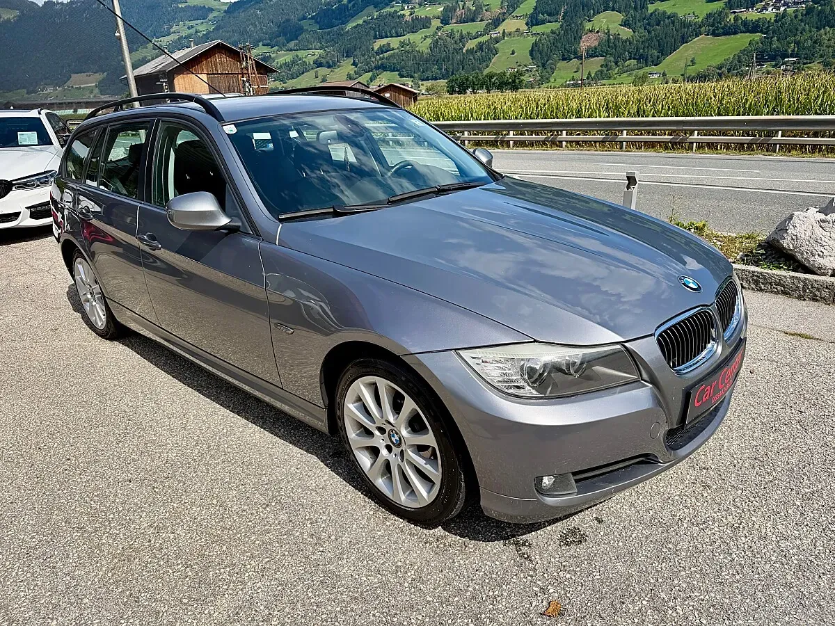 BMW 3 Series 2009 photo 3