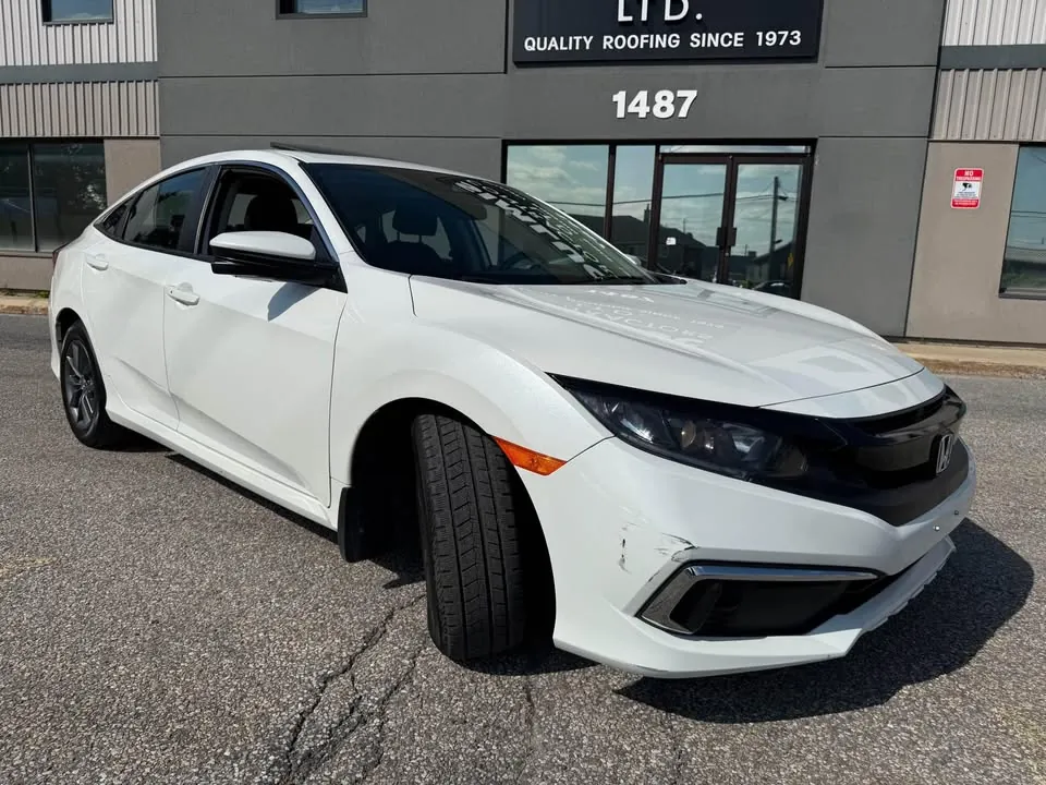 Honda Civic 2021 photo 3