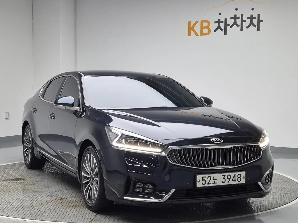 Kia K7 2018 photo 4