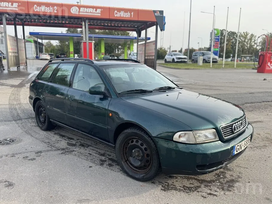Audi A4 1996 photo 2