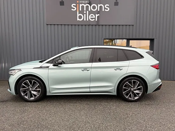 Skoda Enyaq 2023 photo 4